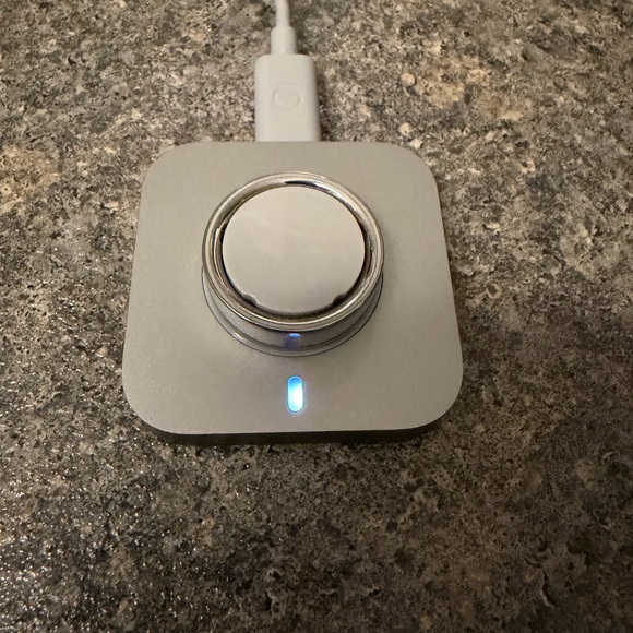 Silver Oura Ring - Picture 2 of 3